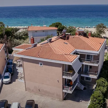 Cleo Sea Side Maisonette, *