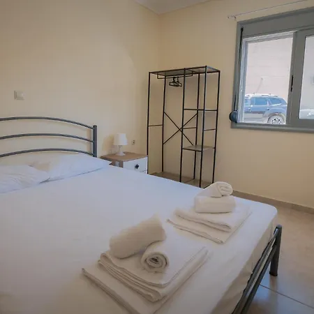Cleo Sea Side Maisonette, Apartment *